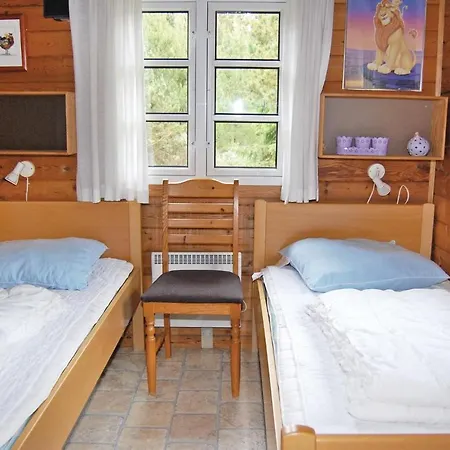 Feriehus Three-bedroom Holiday In Romo *