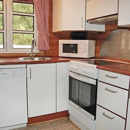 Feriehus Three-bedroom Holiday In Romo